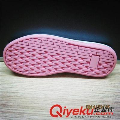 专业批发直销 黑色皮鞋橡胶鞋底6674，品质制造源于中山永盛